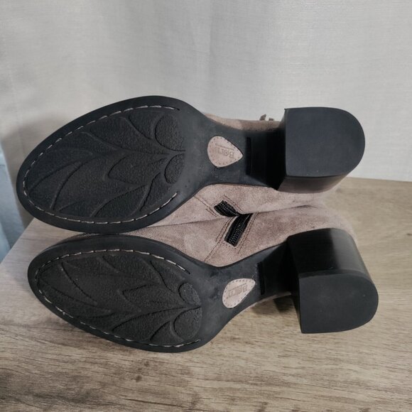 Born Womens Mauvide Side Zip  Casual Tassel Ankle Boots Booties Size 7.5‎ M - Picture 6 of 9